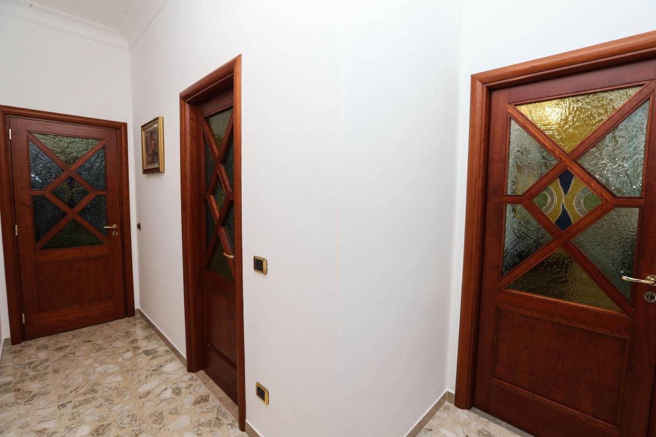 New! Casa Anna Sets In The Heart Of Amalfi Apartment Bagian luar foto