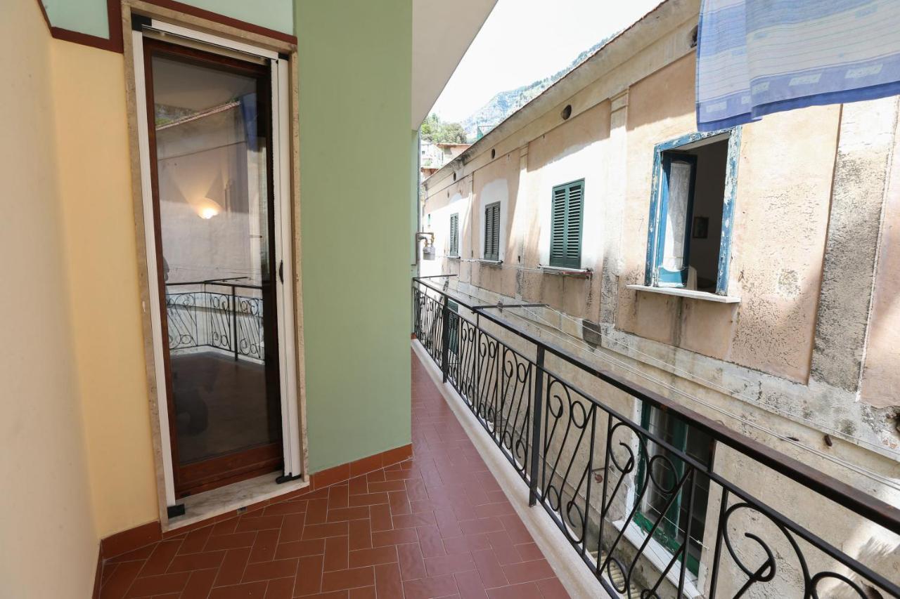 New! Casa Anna Sets In The Heart Of Amalfi Apartment Bagian luar foto
